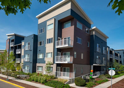 Green Leaf Riverwalk Apartments